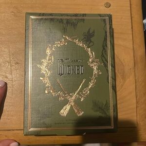 r.e.m. beauty Wicked Elphaba makeup set